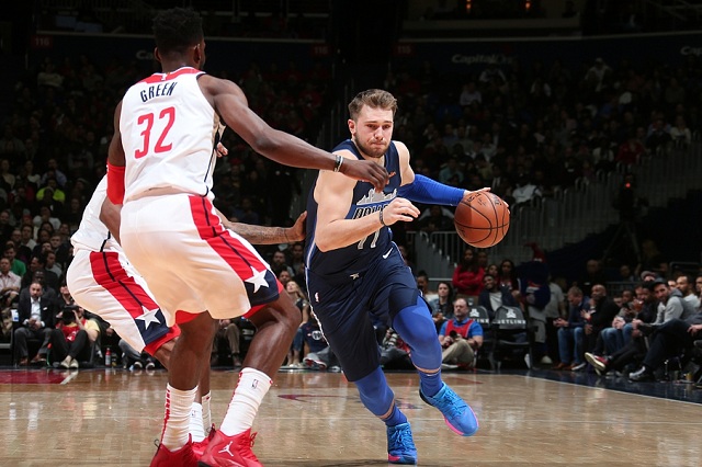 关于Ming新星败北表现惊艳，雄鹿未来可期！的信息